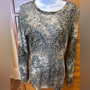 Karen Kane Sheer Top Size Large
Greens & Beige Earth Tones